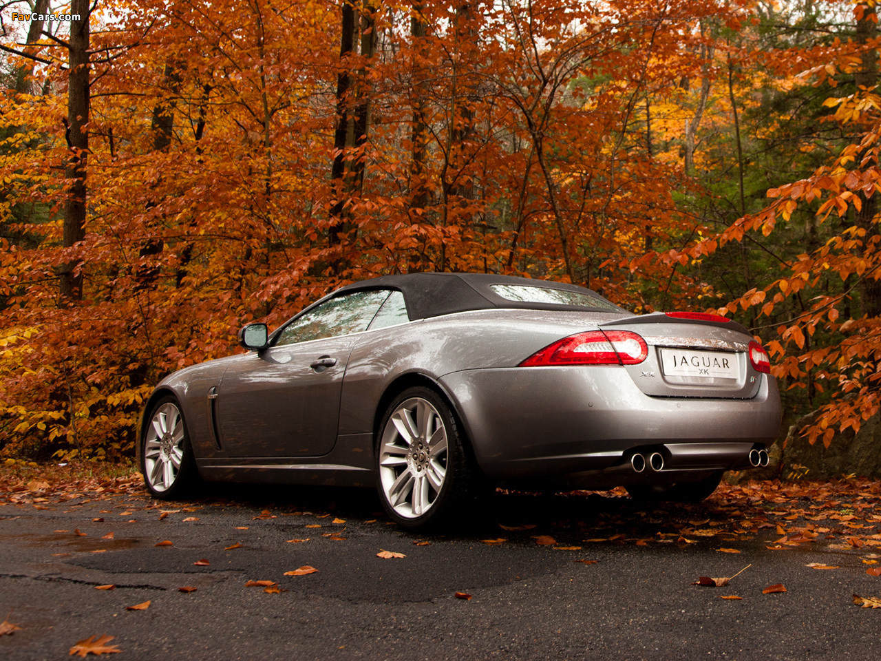 Jaguar XKR Convertible US-spec 2009–11 wallpapers (1280 x 960)