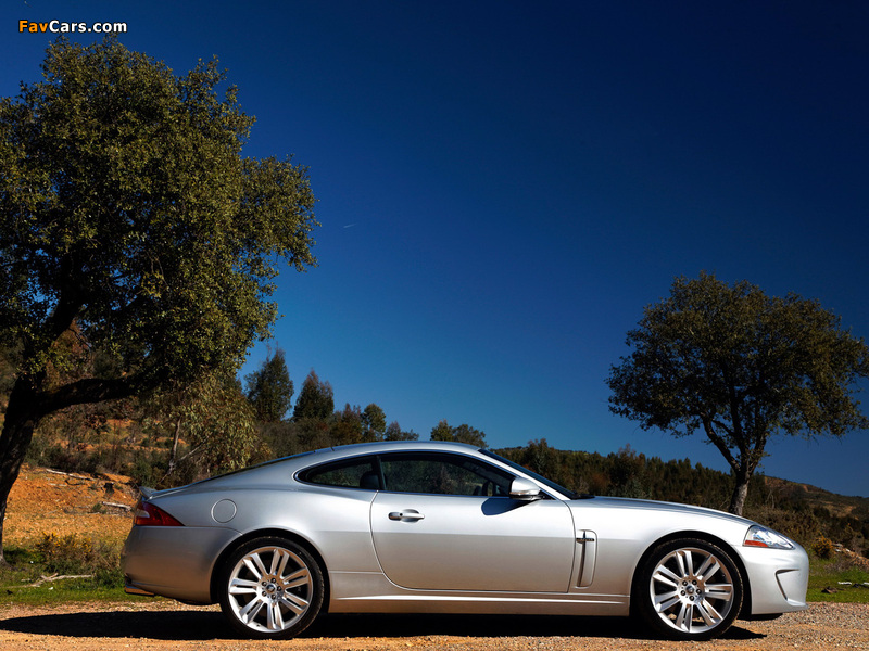 Jaguar XKR Coupe 2009–11 wallpapers (800 x 600)