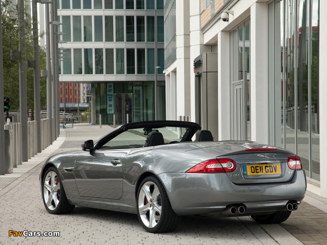 Jaguar XKR Convertible UK-spec 2011 wallpapers (640 x 480)