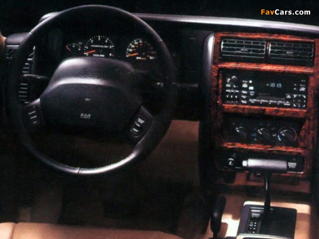 Images of Jeep Cherokee (XJ) 1997–2001 (640 x 480)