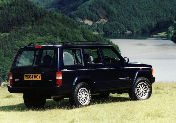 Images of Jeep Cherokee Limited UK-spec (XJ) 1998–2001