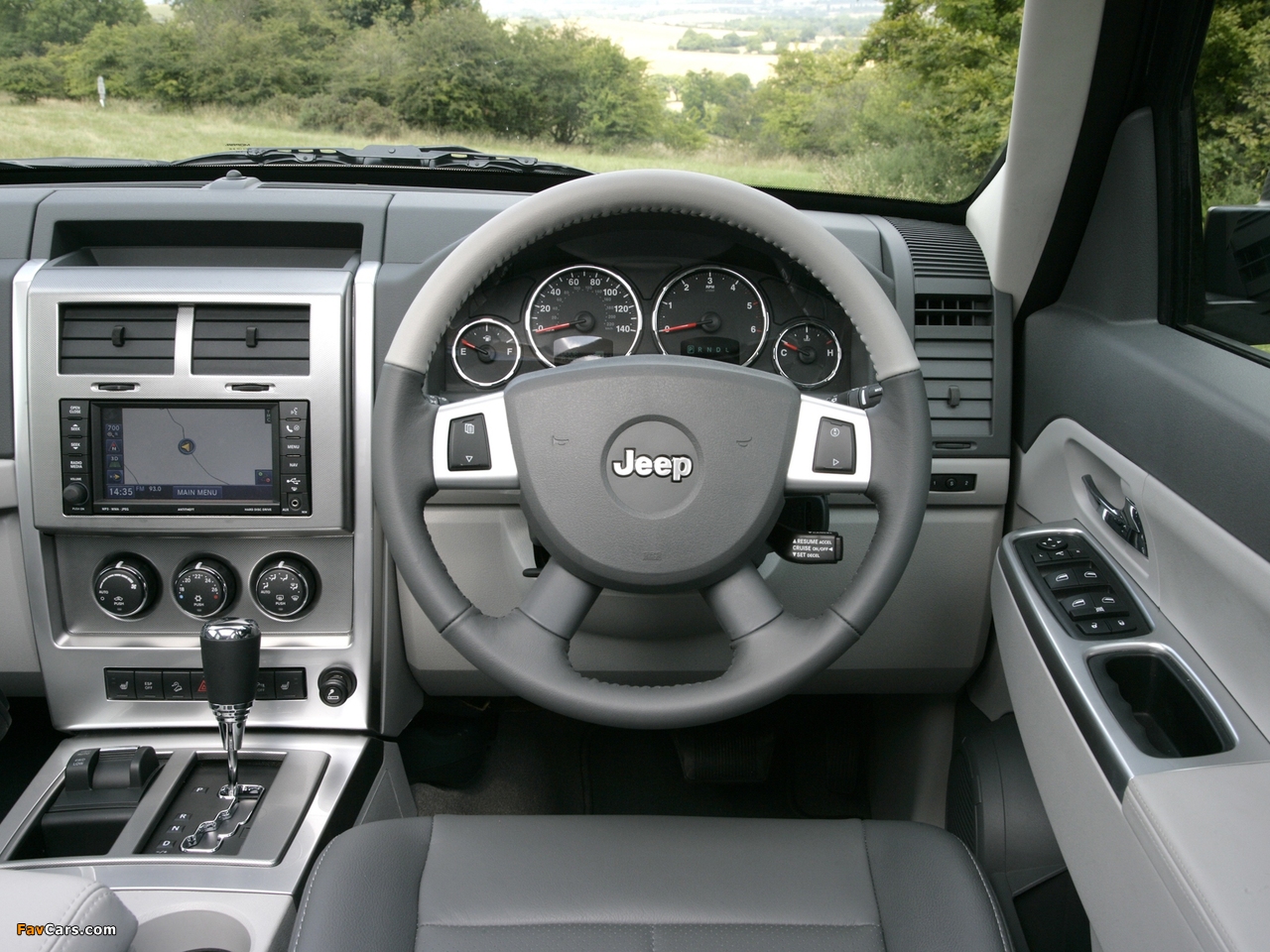 Images of Jeep Cherokee Limited RD UK-spec (KK) 2007 (1280 x 960)