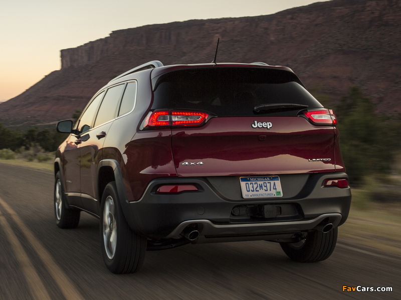 Images of Jeep Cherokee Limited (KL) 2013 (800 x 600)