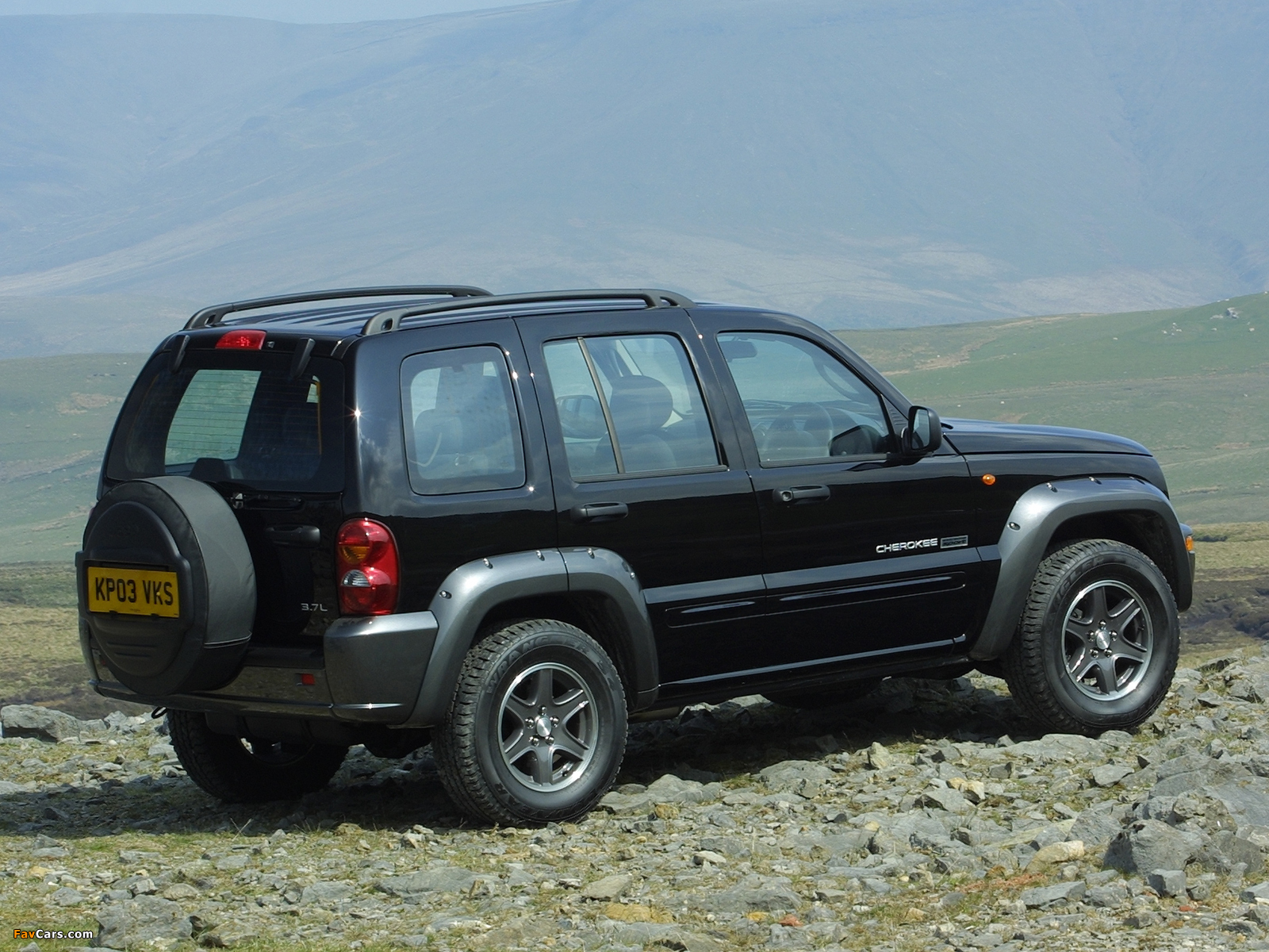 Jeep Cherokee Sport UK-spec (KJ) 2003–05 images (1600 x 1200)
