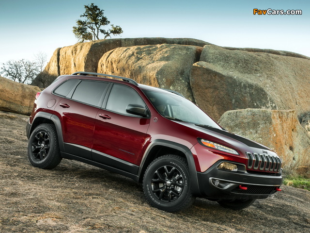 Photos of Jeep Cherokee Trailhawk (KL) 2013 (640 x 480)