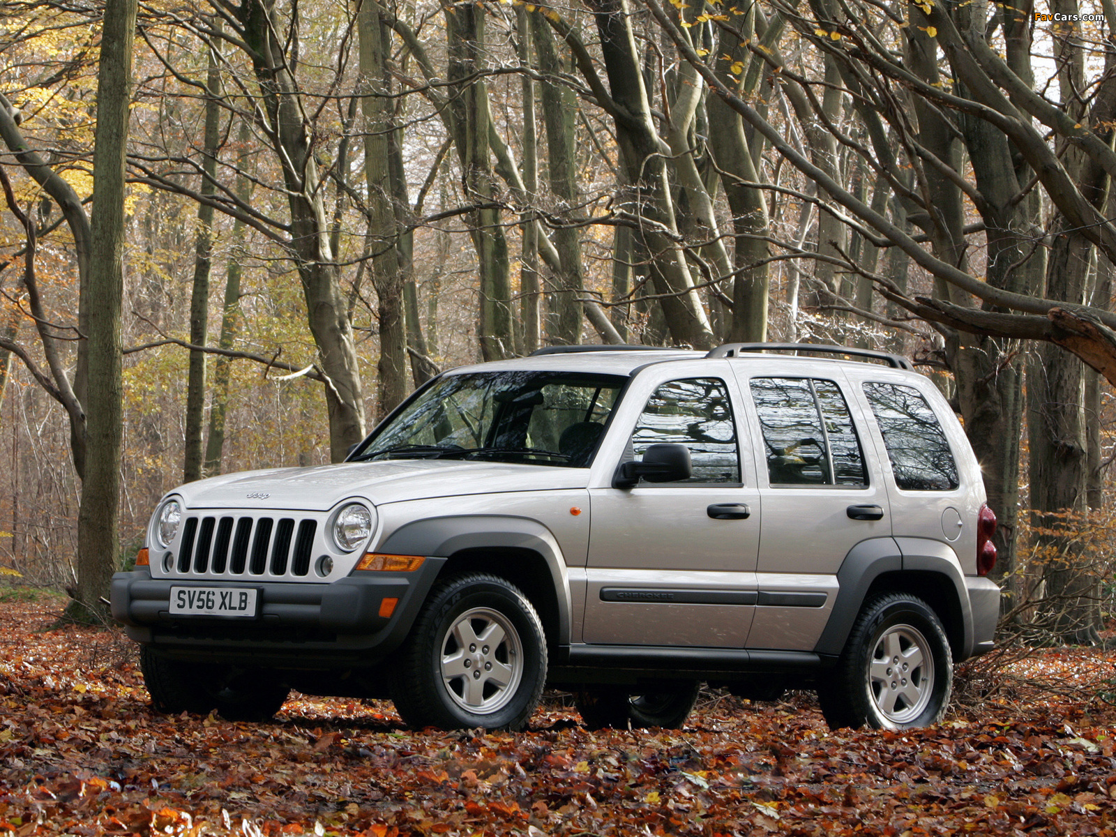 Pictures of Jeep Cherokee UK-spec (KJ) 2005–07 (1600 x 1200)