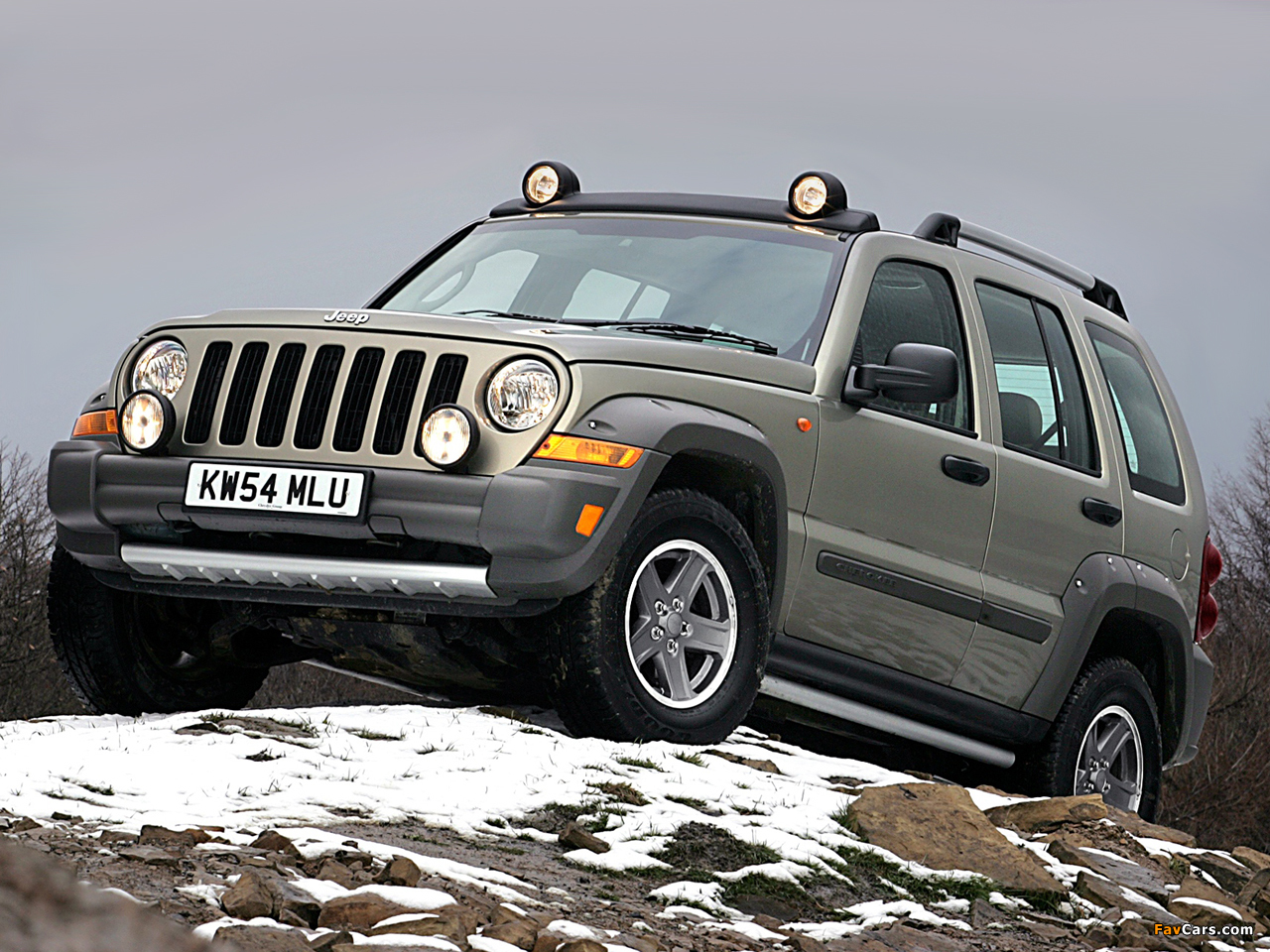 Pictures of Jeep Cherokee Renegade UK-spec (KJ) 2005–07 (1280 x 960)