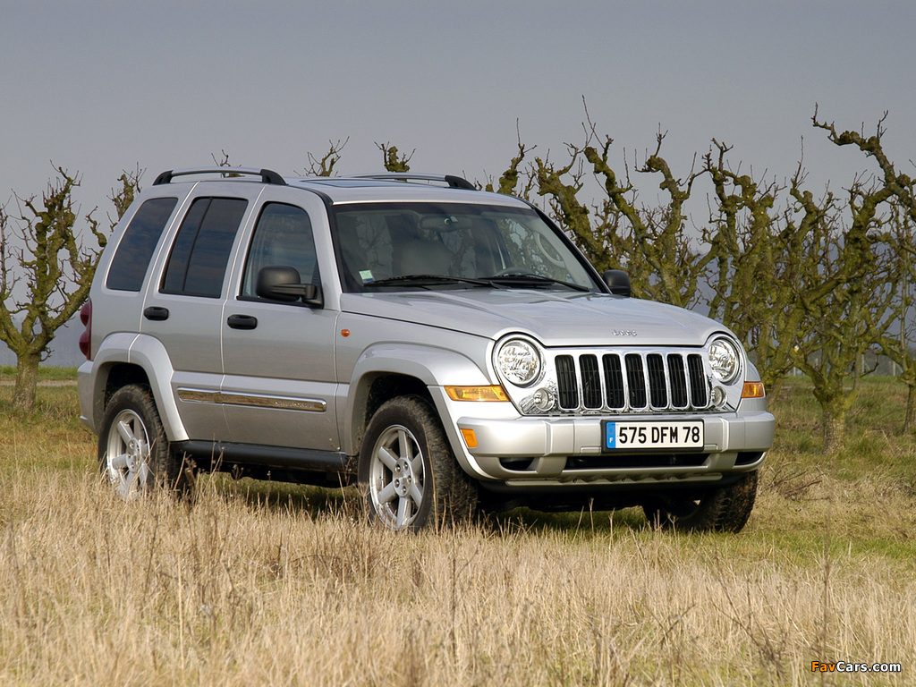 Pictures of Jeep Cherokee (KJ) 2005–07 (1024 x 768)