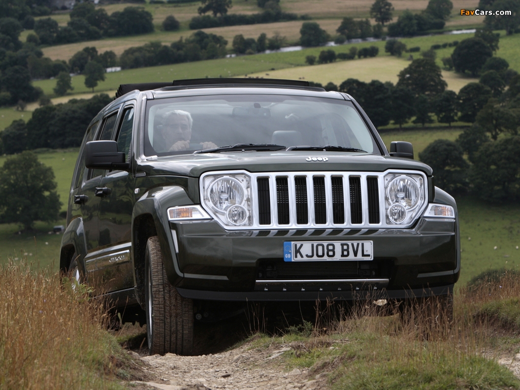 Pictures of Jeep Cherokee Limited RD UK-spec (KK) 2007 (1024 x 768)