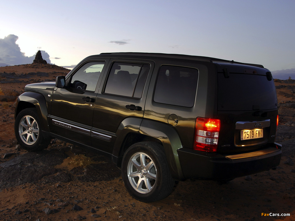 Pictures of Jeep Cherokee Limited RD EU-spec (KK) 2007 (1024 x 768)
