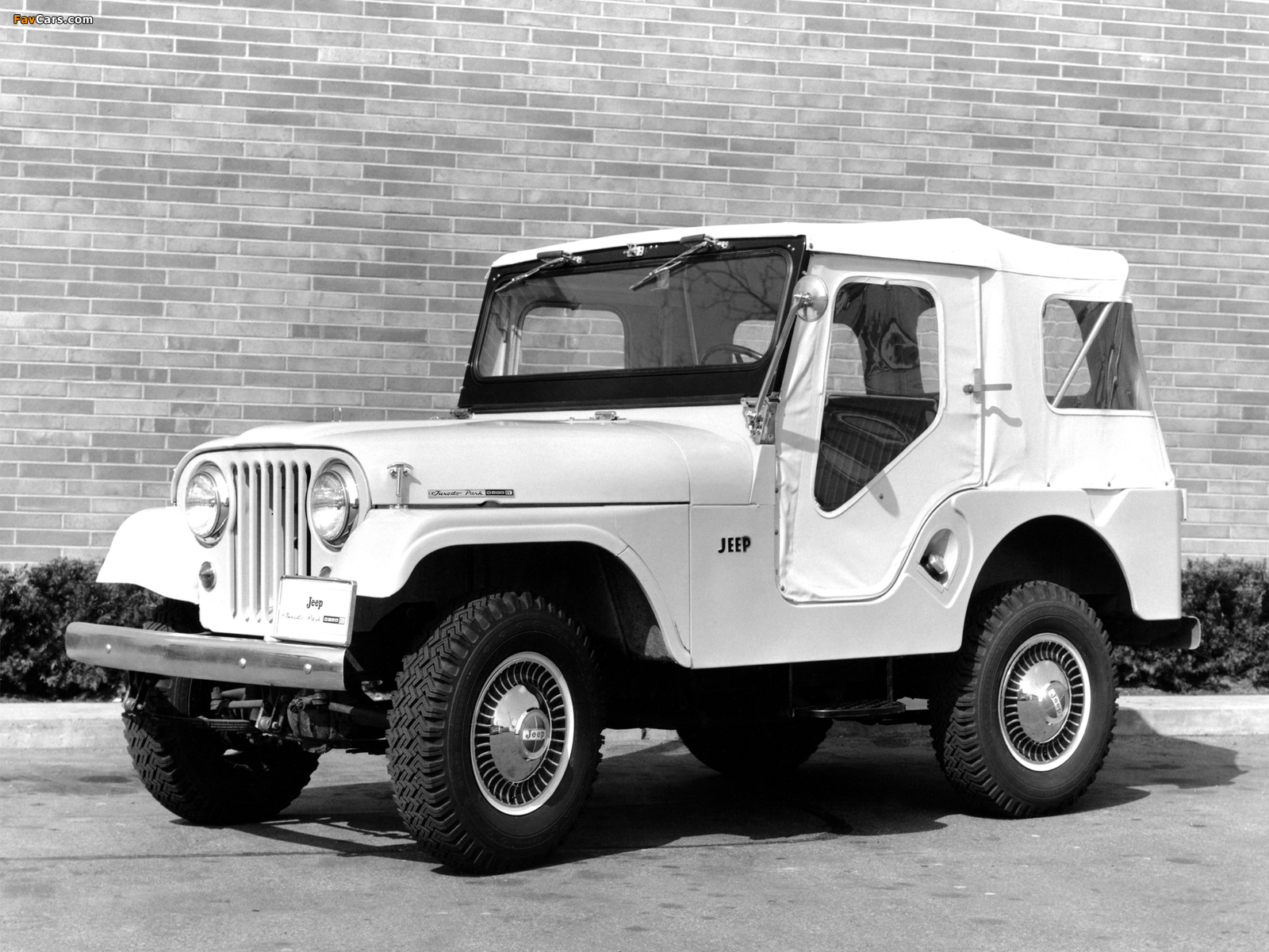 Jeep Tuxedo Park Mark IV 1966 photos (1600 x 1200)
