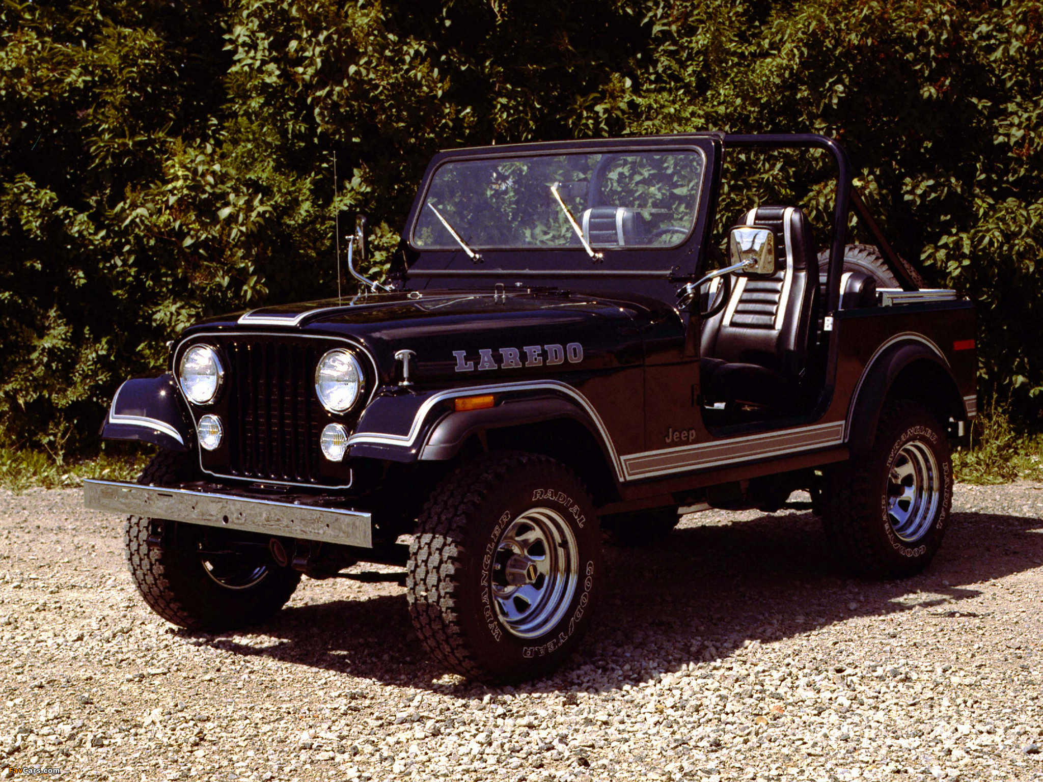 Jeep CJ-7 Laredo 1980–86 wallpapers (2048 x 1536)