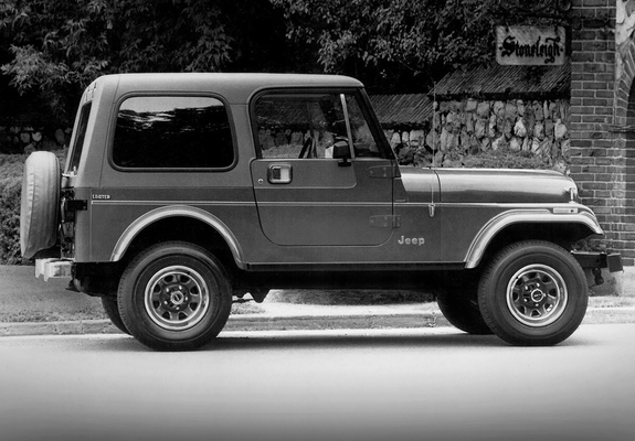 Jeep CJ-7 Limited 1982 photos