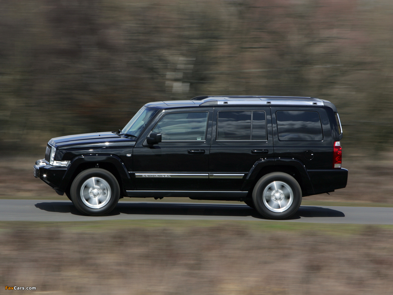 Jeep Commander UK-spec (XK) 2005–10 photos (1280 x 960)