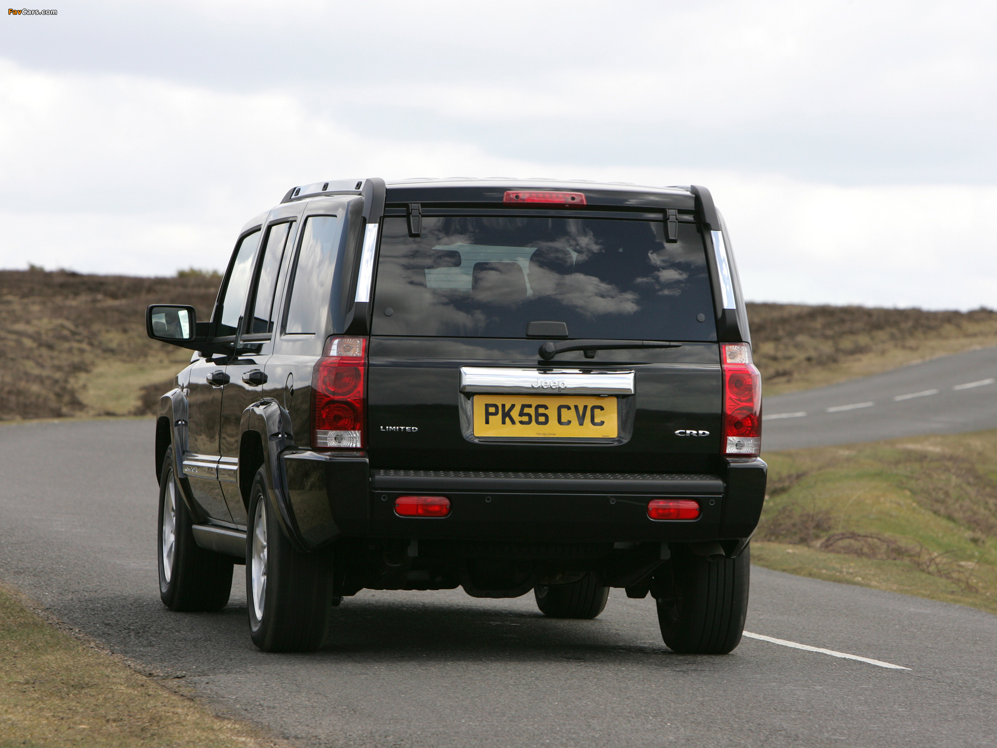 Jeep Commander UK-spec (XK) 2005–10 photos (2048 x 1536)