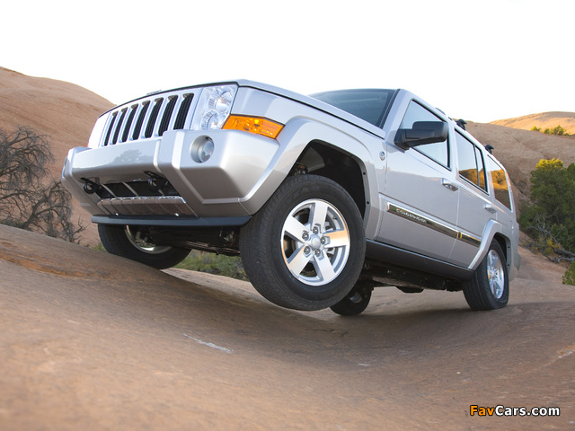 Jeep Commander Limited (XK) 2005–10 pictures (640 x 480)