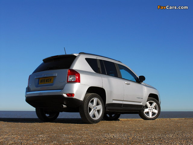 Images of Jeep Compass UK-spec 2011 (640 x 480)