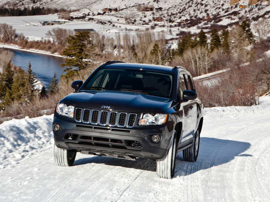 Jeep Compass 2010 wallpapers (1024 x 768)