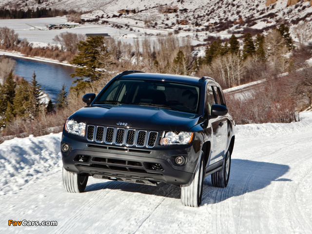 Jeep Compass 2010 wallpapers (640 x 480)