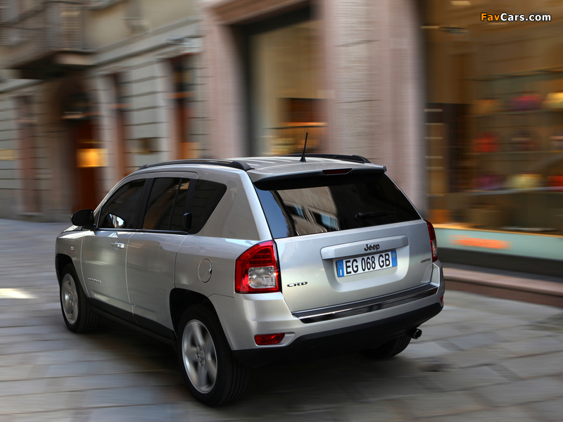 Jeep Compass EU-spec 2011–13 photos (800 x 600)