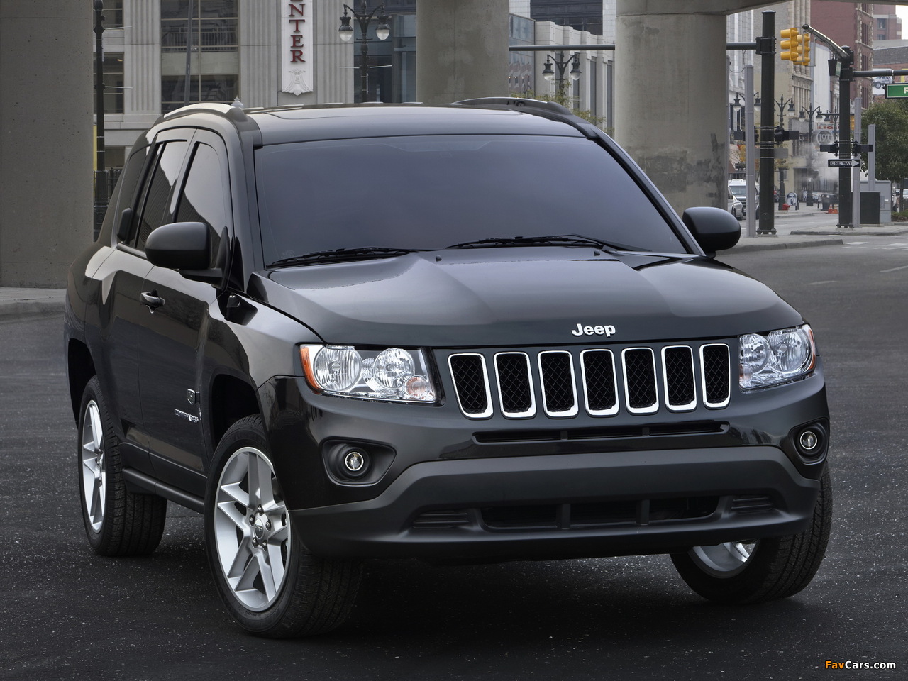 Jeep Compass 70th Anniversary 2011 wallpapers (1280 x 960)