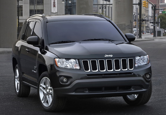 Jeep Compass 70th Anniversary 2011 wallpapers