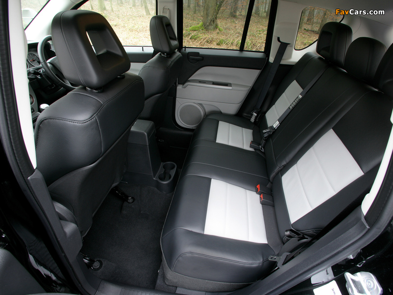 Photos of Jeep Compass UK-spec 2006–10 (800 x 600)