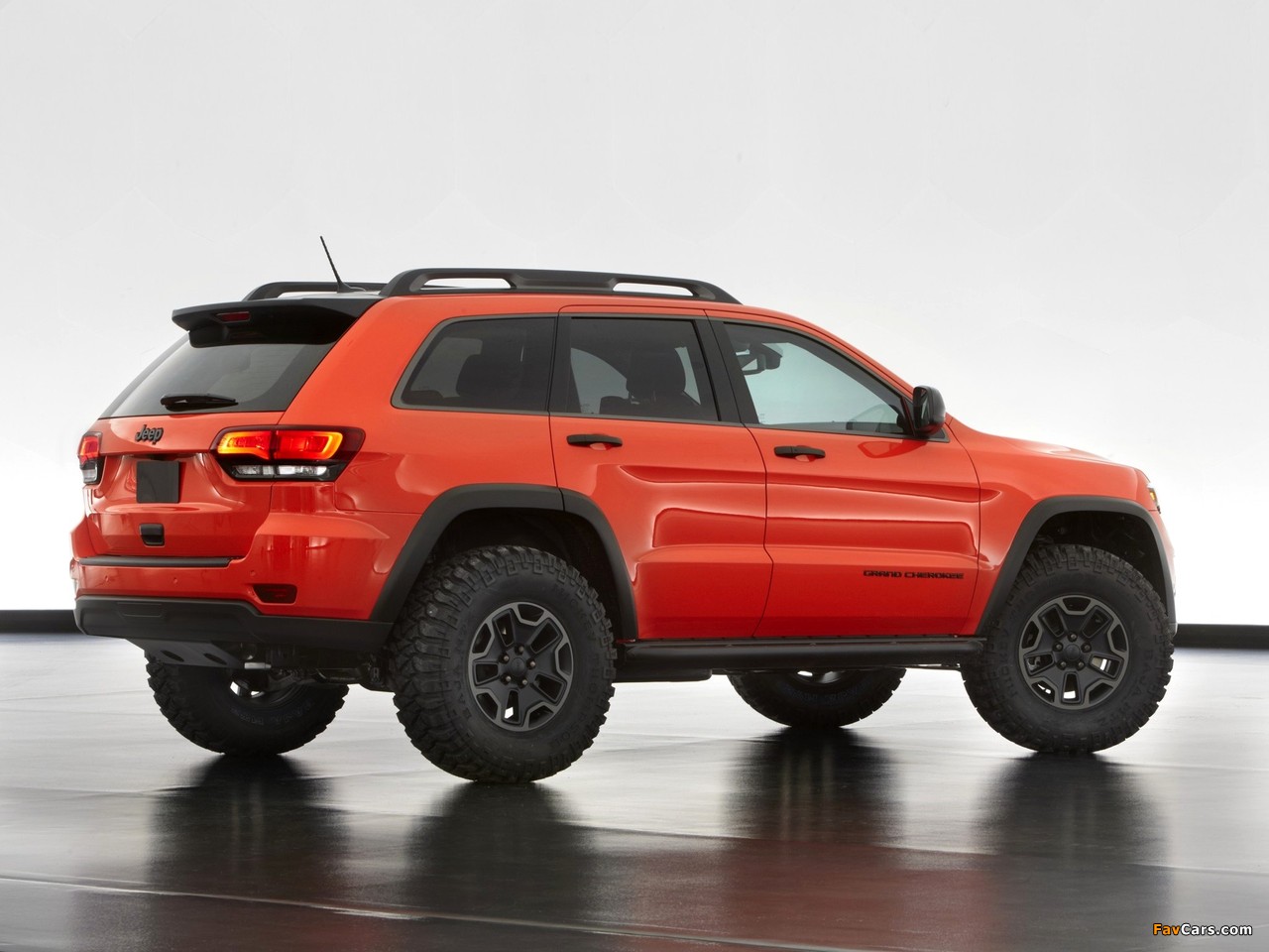 Images of Jeep Grand Cherokee Trailhawk II Concept (WK2) 2013 (1280 x 960)