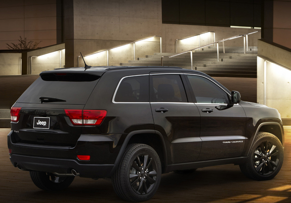 Jeep Grand Cherokee Production-Intent Concept (WK2) 2012 photos