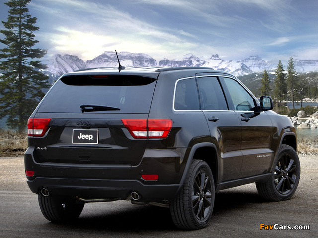 Jeep Grand Cherokee Production-Intent Concept (WK2) 2012 photos (640 x 480)