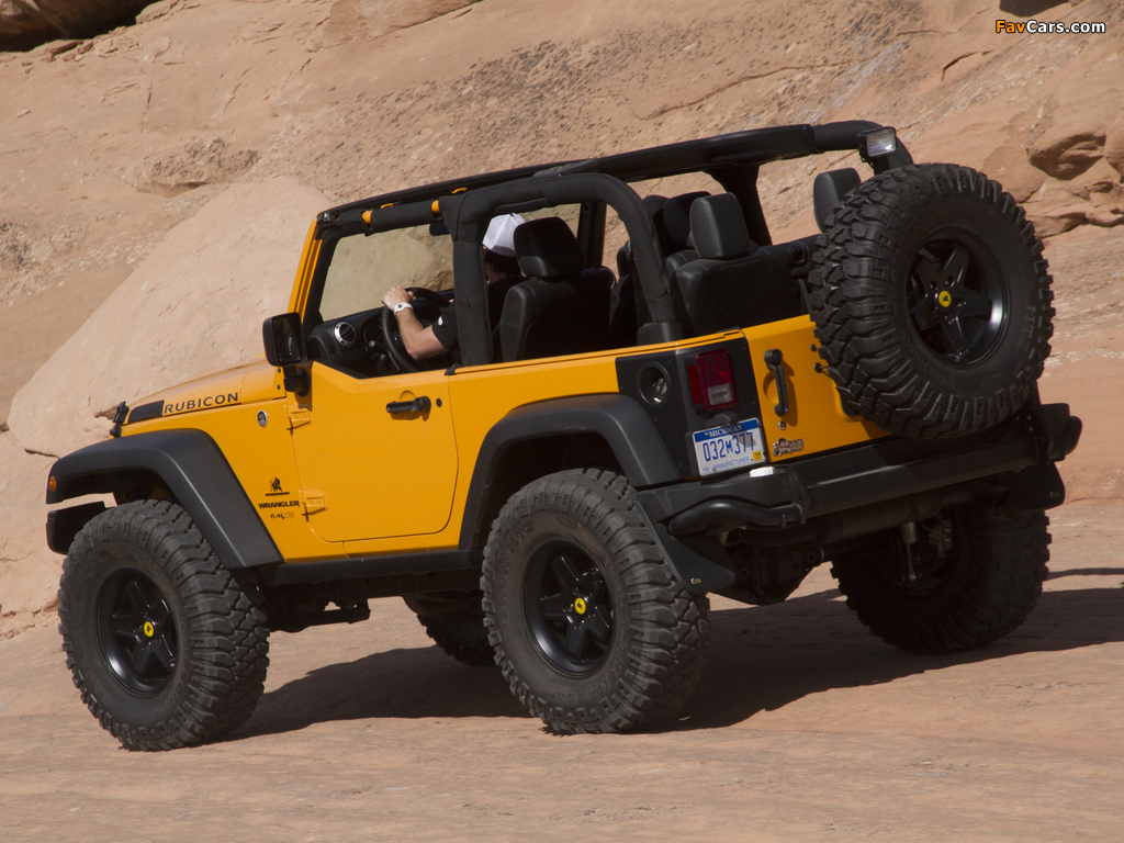 Jeep Wrangler Traildozer Concept (JK) 2012 wallpapers (1024 x 768)