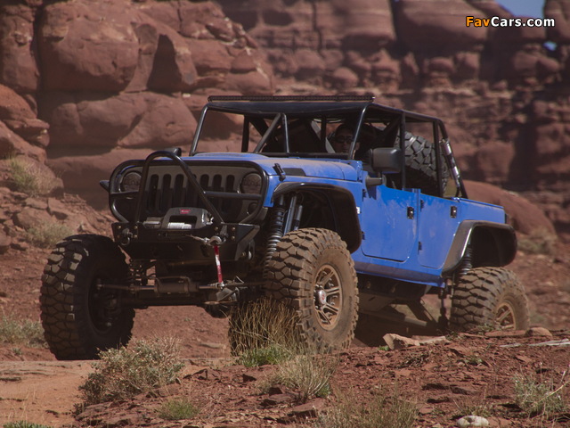 Photos of Mopar Jeep Wrangler Blue Crush Concept (JK) 2011 (640 x 480)