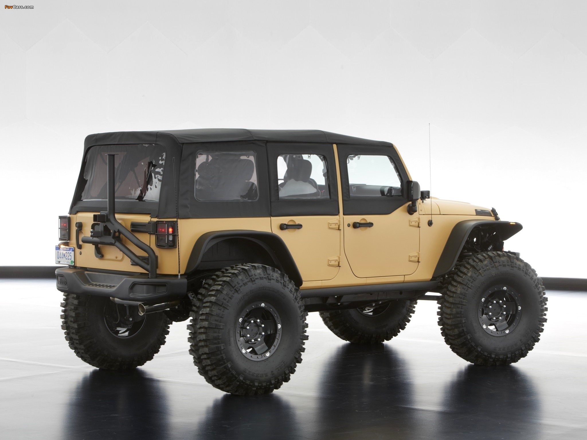 Photos of Jeep Wrangler Sand Trooper II Concept (JK) 2013 (2048 x 1536)