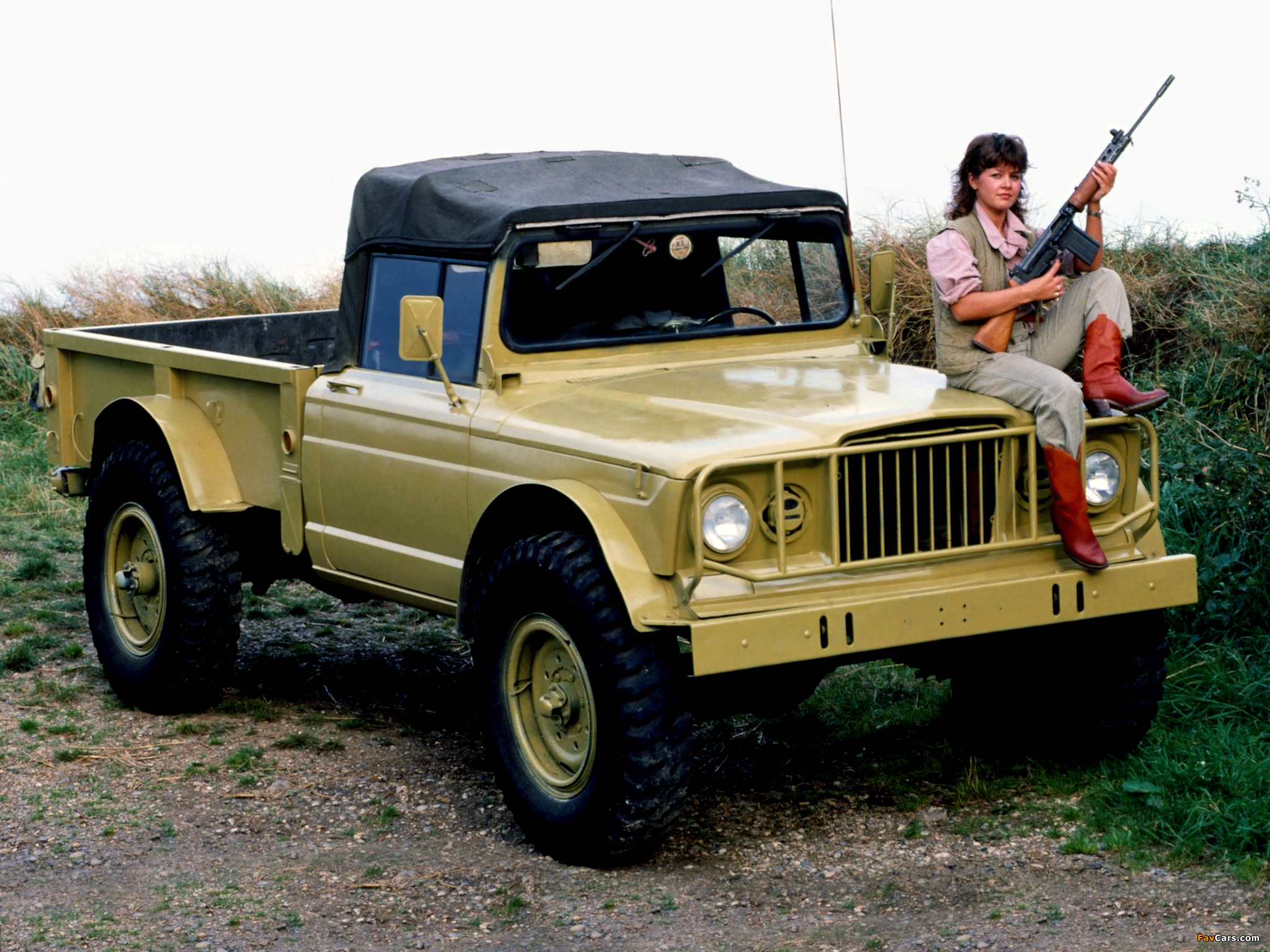 Kaiser Jeep M715 Military Truck 1967–69 wallpapers (2048 x 1536)