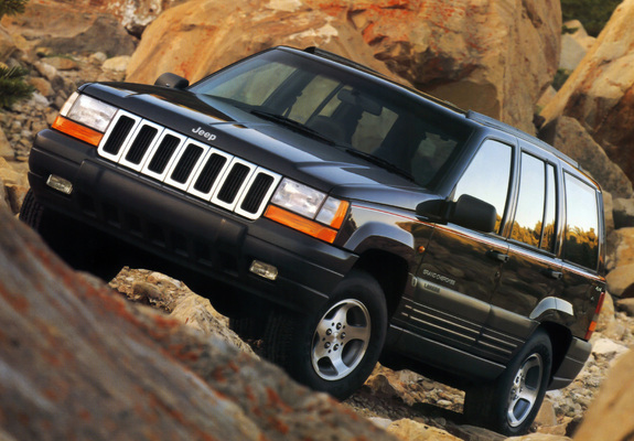Images of Jeep Grand Cherokee Laredo JP-spec (ZJ) 1996–98