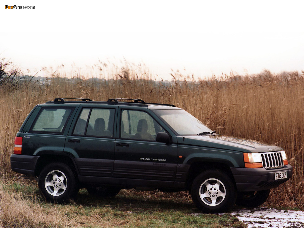 Images of Jeep Grand Cherokee Laredo UK-spec (ZJ) 1996–98 (1024 x 768)