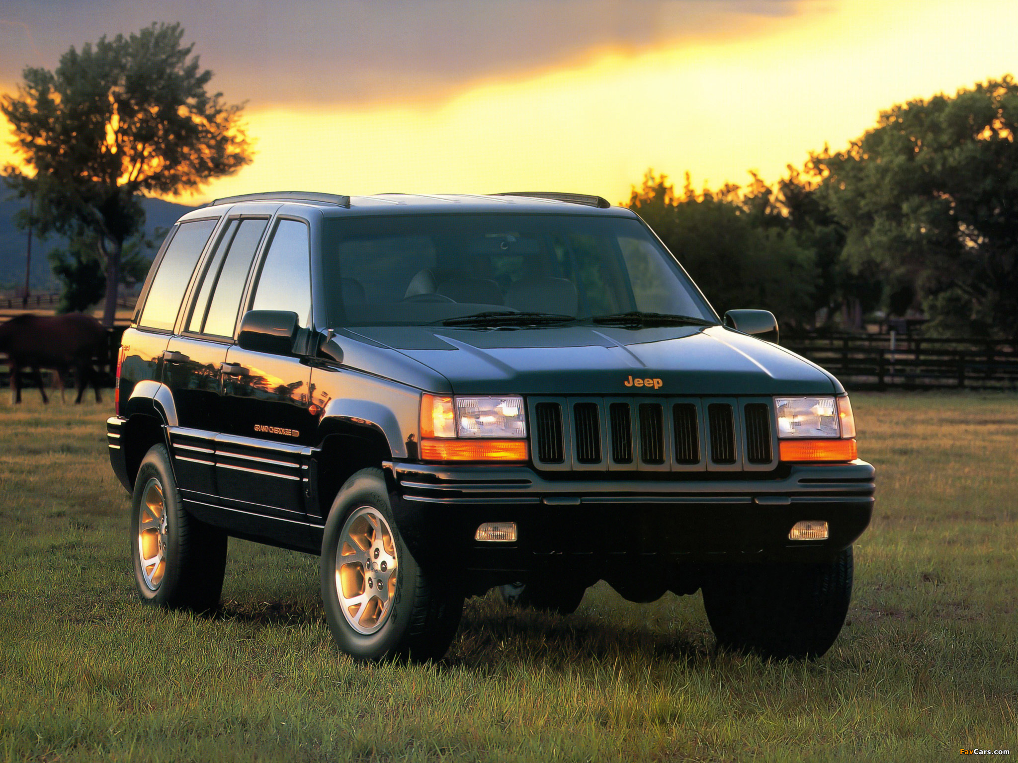 Images of Jeep Grand Cherokee Limited JP-spec (ZJ) 1996–98 (2048 x 1536)