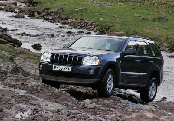 Images of Jeep Grand Cherokee CRD Limited UK-spec (WK) 2005–07