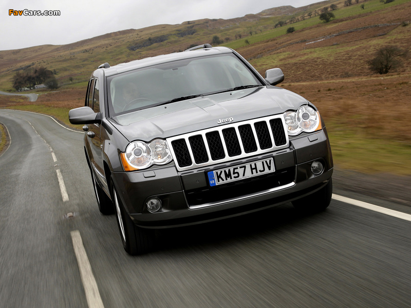 Images of Jeep Grand Cherokee Overland UK-spec (WK) 2008–10 (800 x 600)