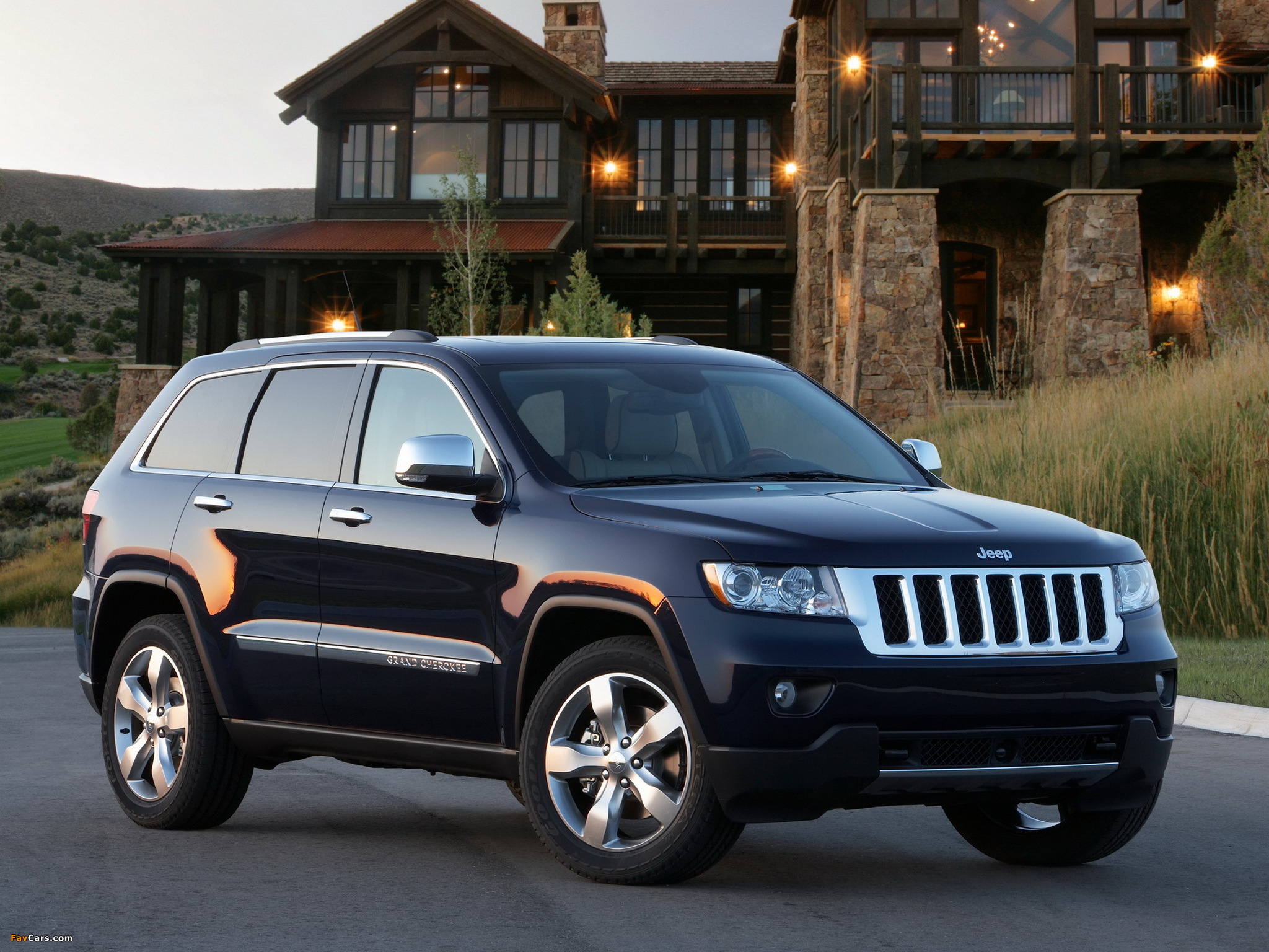 Images of Jeep Grand Cherokee (WK2) 2010 (2048 x 1536)