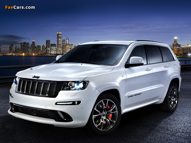 Images of Jeep Grand Cherokee SRT8 Limited Edition (WK2) 2012 (640 x 480)