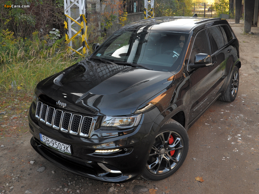 Images of Jeep Grand Cherokee SRT EU-spec (WK2) 2013 (1024 x 768)