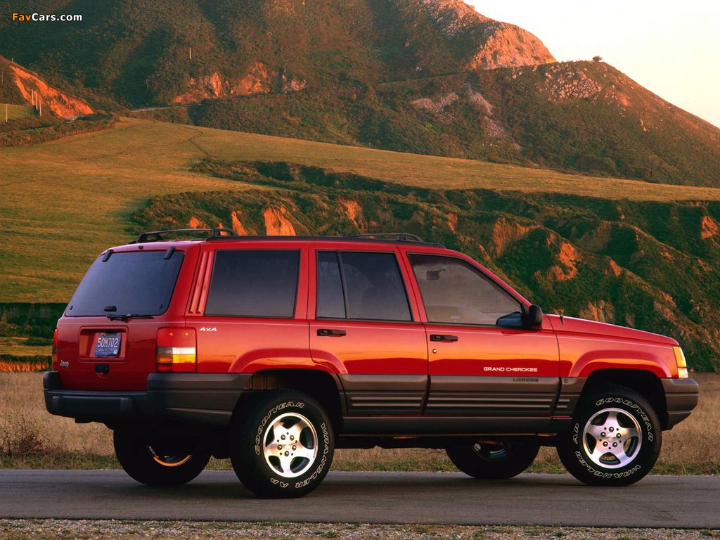 Images of Jeep Grand Cherokee Laredo (ZJ) 1996–98 (1024 x 768)
