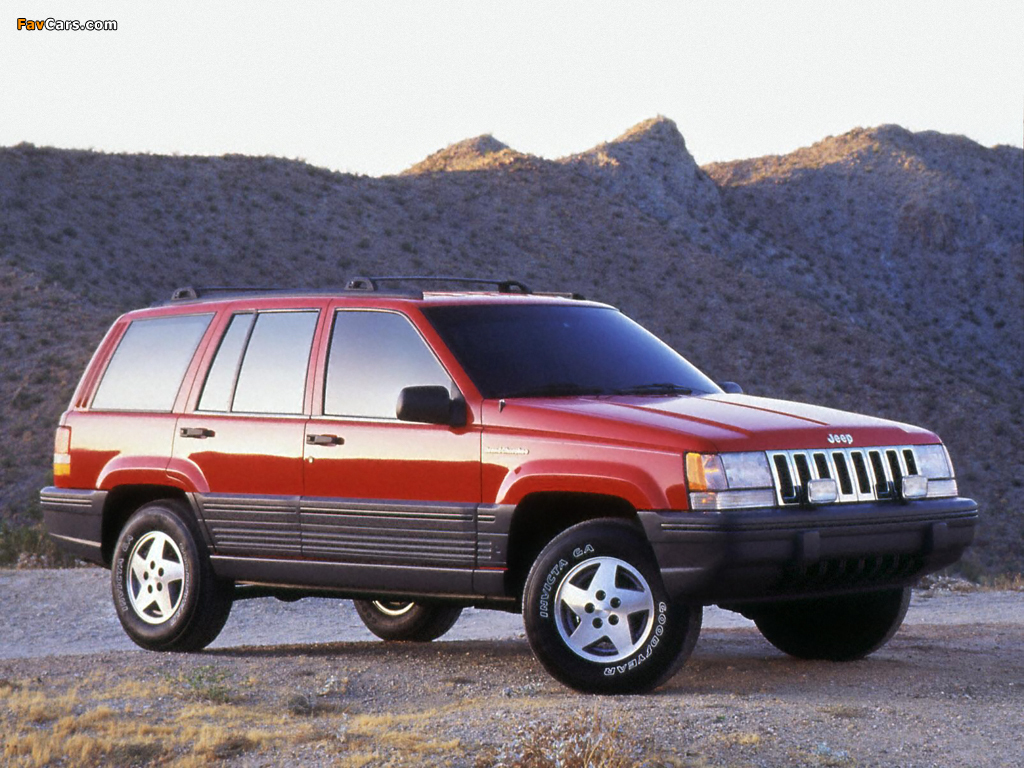 Jeep Grand Cherokee Laredo (ZJ) 1993–96 images (1024 x 768)