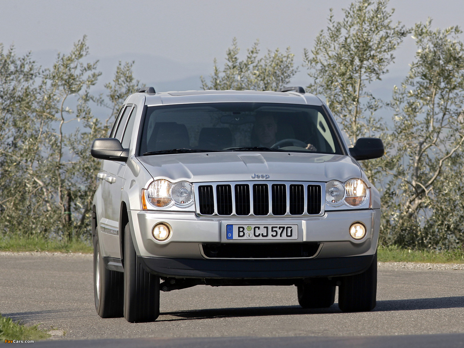 Jeep Grand Cherokee 5.7 Limited (WK) 2005–10 wallpapers (1600 x 1200)