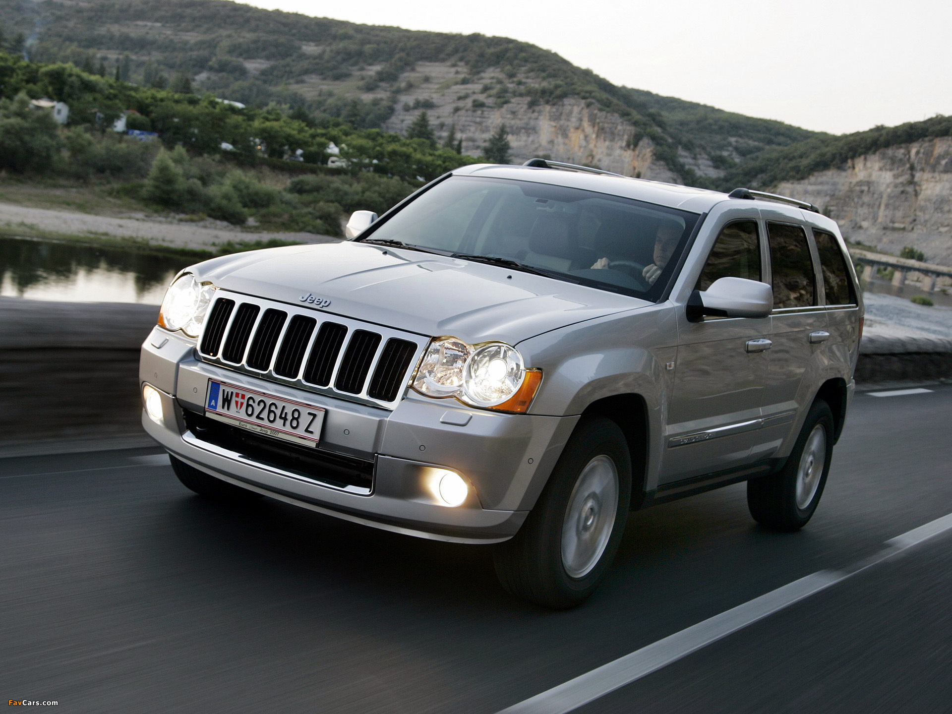 Jeep Grand Cherokee CRD Overland (WK) 2008–10 images (1920 x 1440)