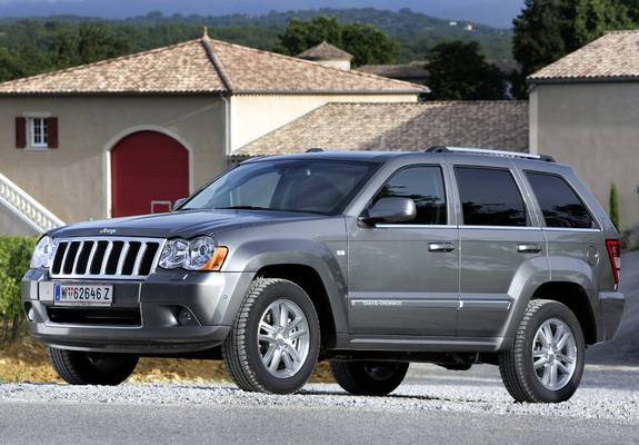 Jeep Grand Cherokee CRD Overland (WK) 2008–10 pictures