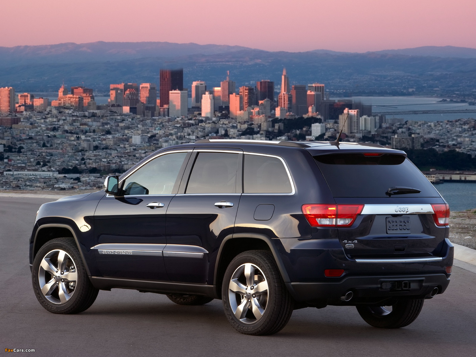 Jeep Grand Cherokee (WK2) 2010 pictures (1600 x 1200)