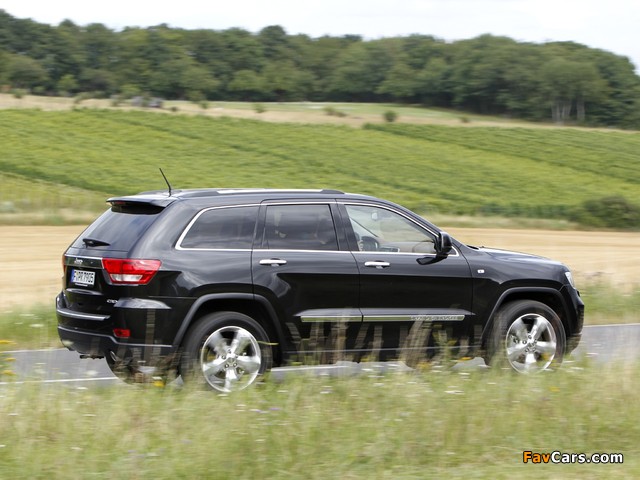 Jeep Grand Cherokee Overland Summit EU-spec (WK2) 2011–13 images (640 x 480)