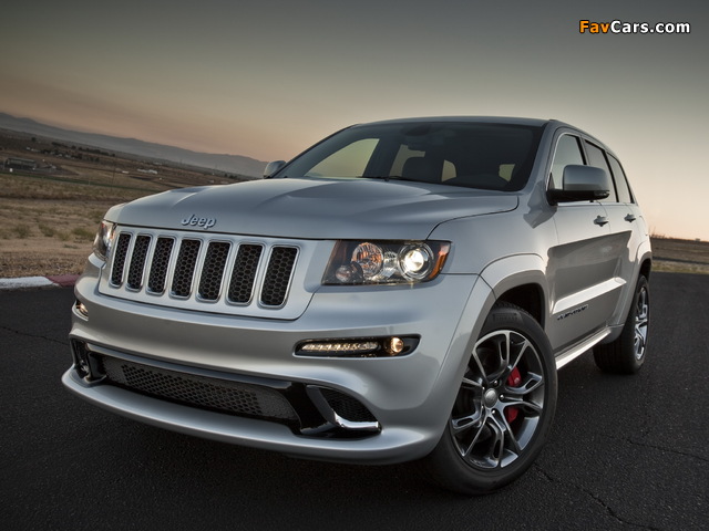 Jeep Grand Cherokee SRT8 (WK2) 2011 wallpapers (640 x 480)